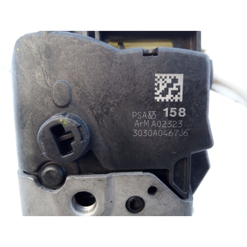 Recambio de cerradura puerta delantera izquierda para peugeot 5008 referencia OEM IAM ARMA02323  