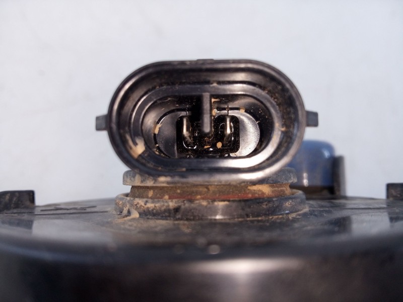 Recambio de faro antiniebla izquierdo para bmw serie x1 (f48) sdrive 18d referencia OEM IAM   