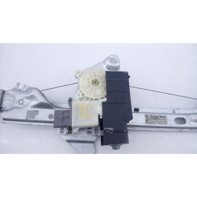 Recambio de elevalunas trasero derecho para peugeot 5008 referencia OEM IAM   