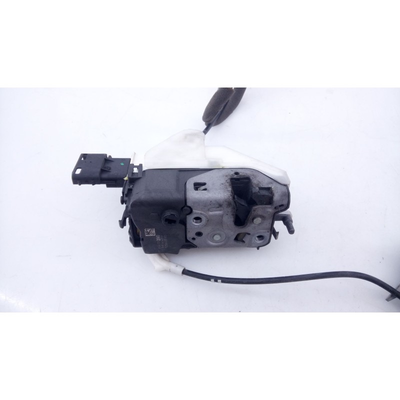 Recambio de cerradura puerta delantera derecha para peugeot 5008 referencia OEM IAM   
