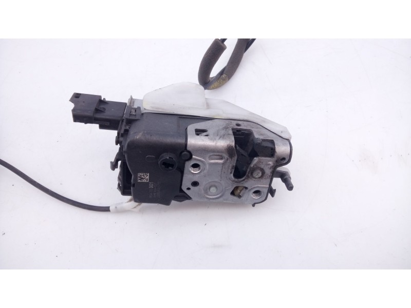 Recambio de cerradura puerta trasera derecha para peugeot 5008 referencia OEM IAM   