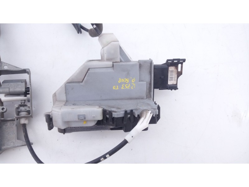 Recambio de cerradura puerta trasera derecha para peugeot 5008 referencia OEM IAM   