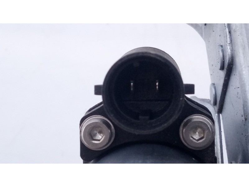 Recambio de elevalunas trasero izquierdo para dacia duster laureate 4x2 referencia OEM IAM   