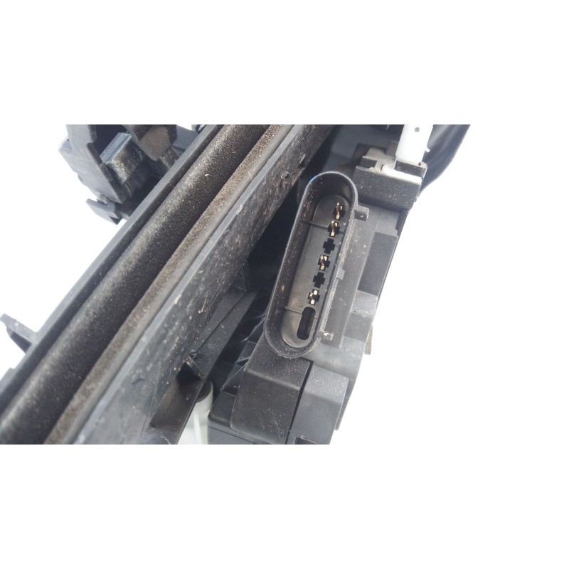 Recambio de cerradura puerta trasera derecha para ford focus lim. (cb8) trend referencia OEM IAM   