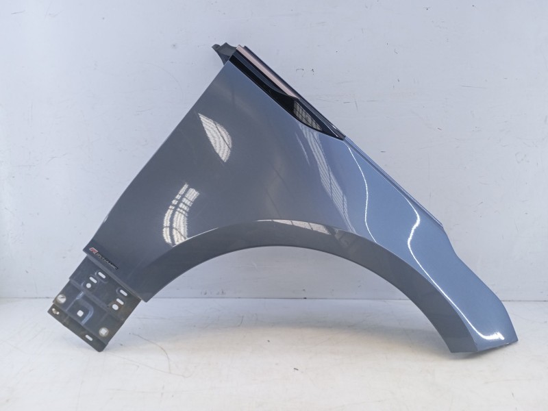 Recambio de aleta delantera derecha para land rover range rover velar referencia OEM IAM   