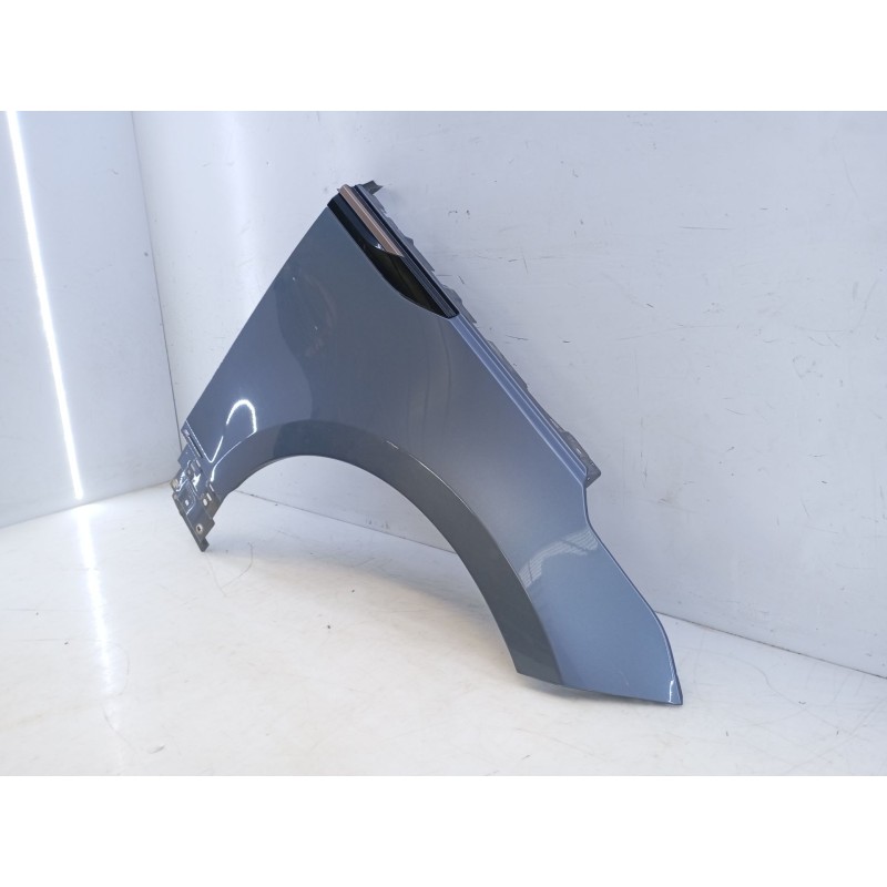 Recambio de aleta delantera derecha para land rover range rover velar referencia OEM IAM   