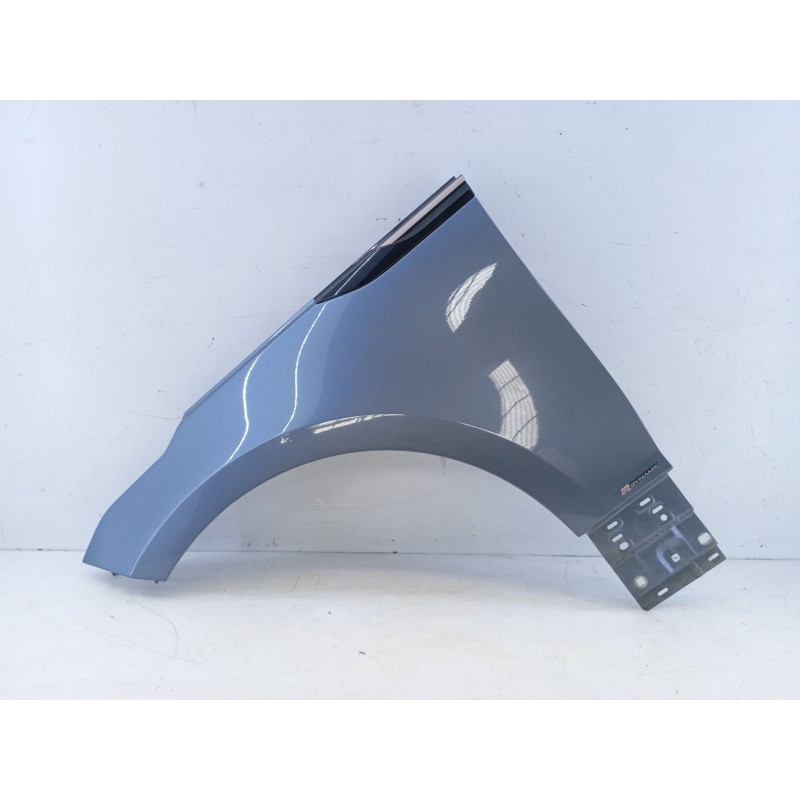 Recambio de aleta delantera izquierda para land rover range rover velar referencia OEM IAM   