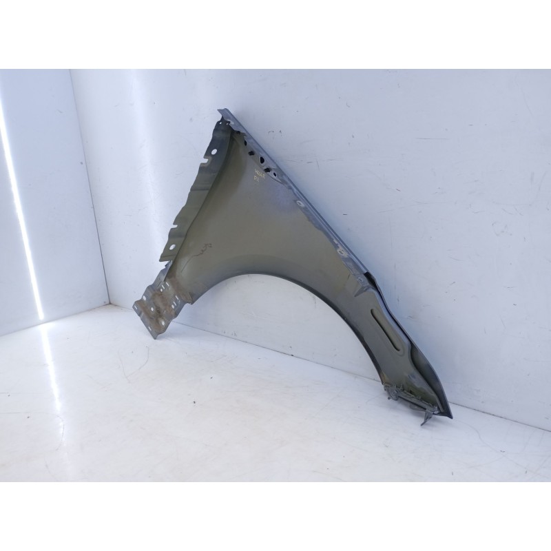 Recambio de aleta delantera izquierda para land rover range rover velar referencia OEM IAM   