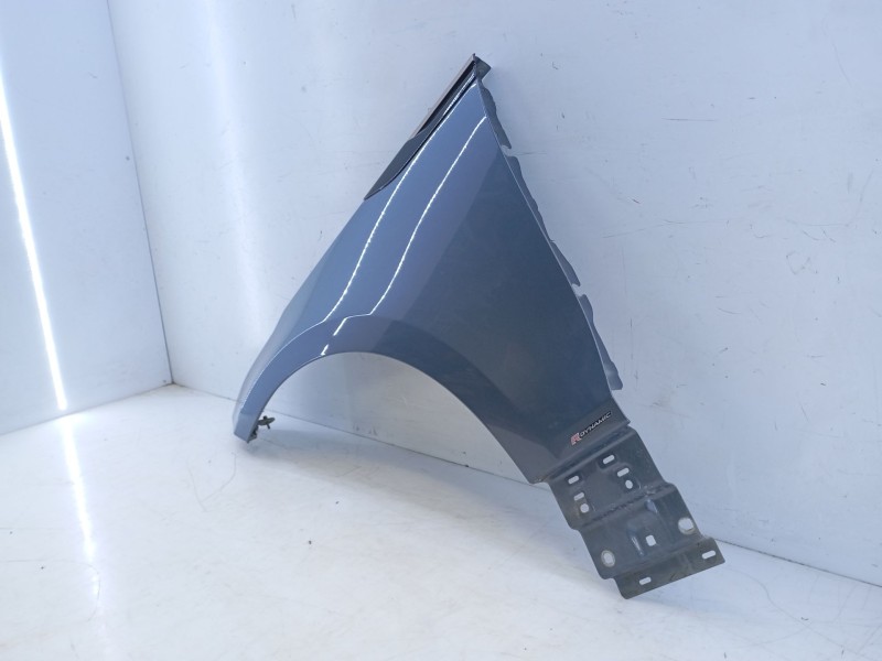 Recambio de aleta delantera izquierda para land rover range rover velar referencia OEM IAM   