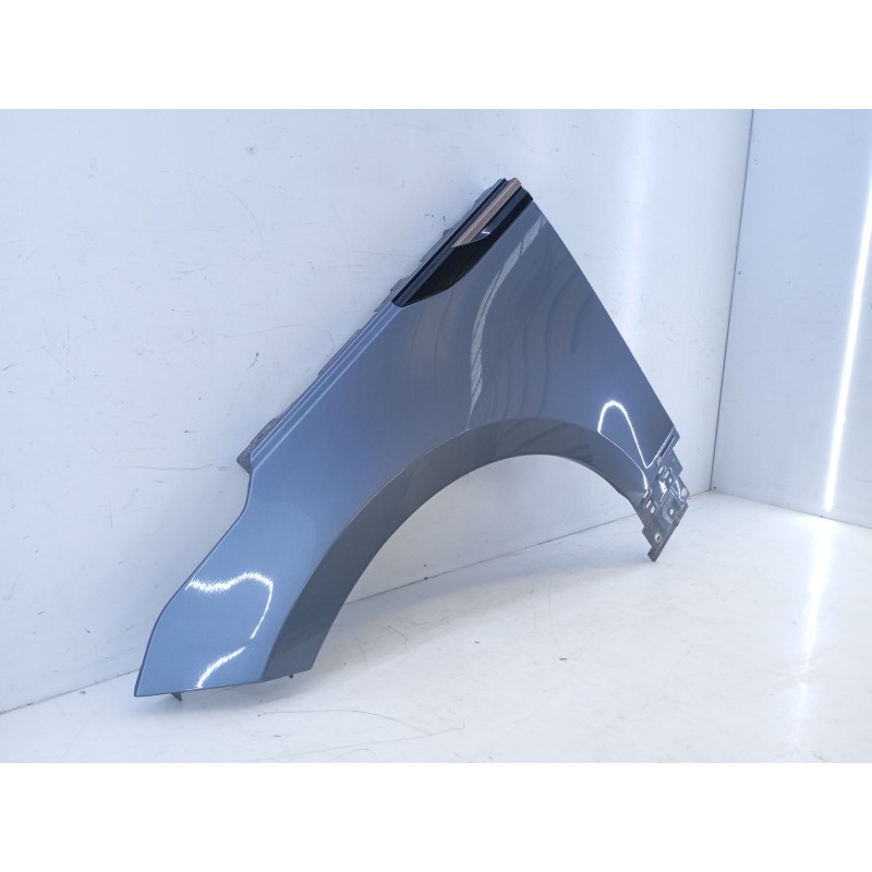 Recambio de aleta delantera izquierda para land rover range rover velar referencia OEM IAM   