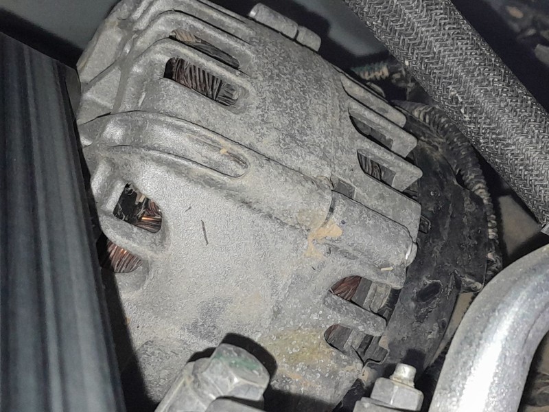 Recambio de alternador para citroën c3 iii (sx) 1.2 puretech 82 referencia OEM IAM   