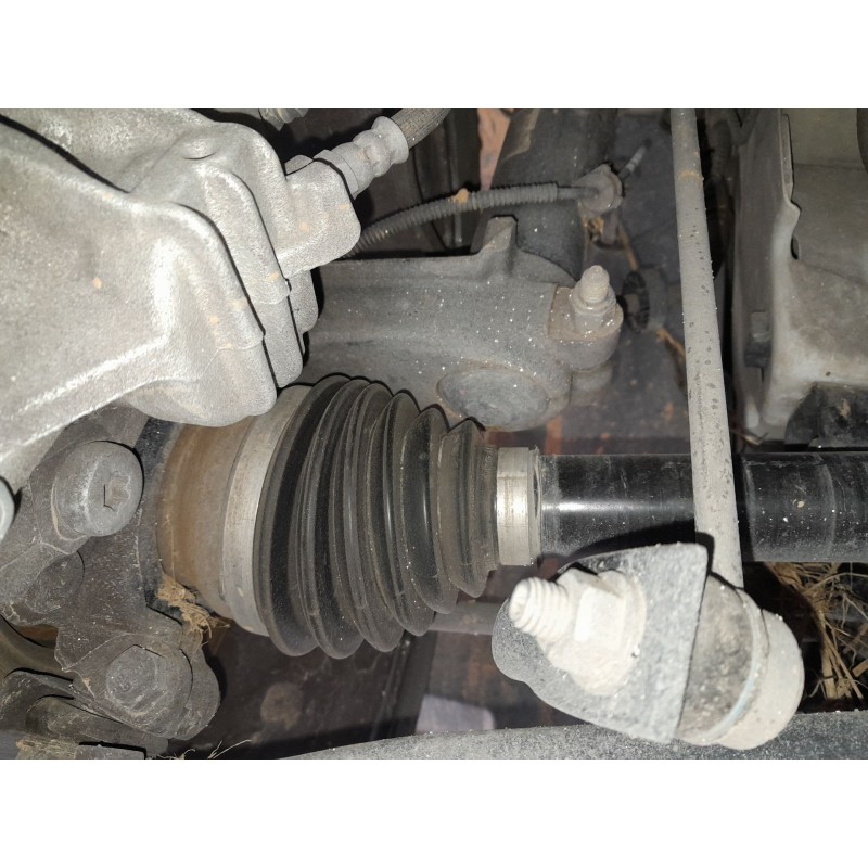 Recambio de transmision delantera derecha para citroën c3 iii (sx) 1.2 puretech 82 referencia OEM IAM 9677476680  