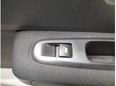 Recambio de mando elevalunas trasero derecho para citroën c3 iii (sx) 1.2 puretech 82 referencia OEM IAM   