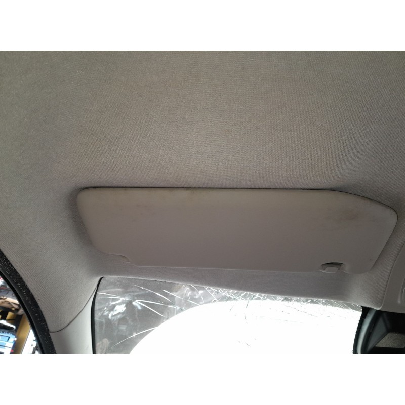 Recambio de parasol izquierdo para citroën c3 iii (sx) 1.2 puretech 82 referencia OEM IAM   