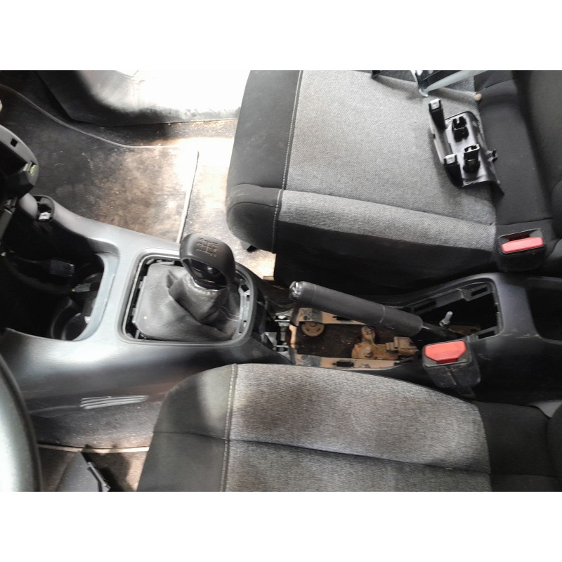 Recambio de consola central para citroën c3 iii (sx) 1.2 puretech 82 referencia OEM IAM   