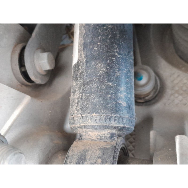 Recambio de amortiguador trasero derecho para land rover range rover evoque (l551) 2.0 d150 mhev 4x4 referencia OEM IAM   