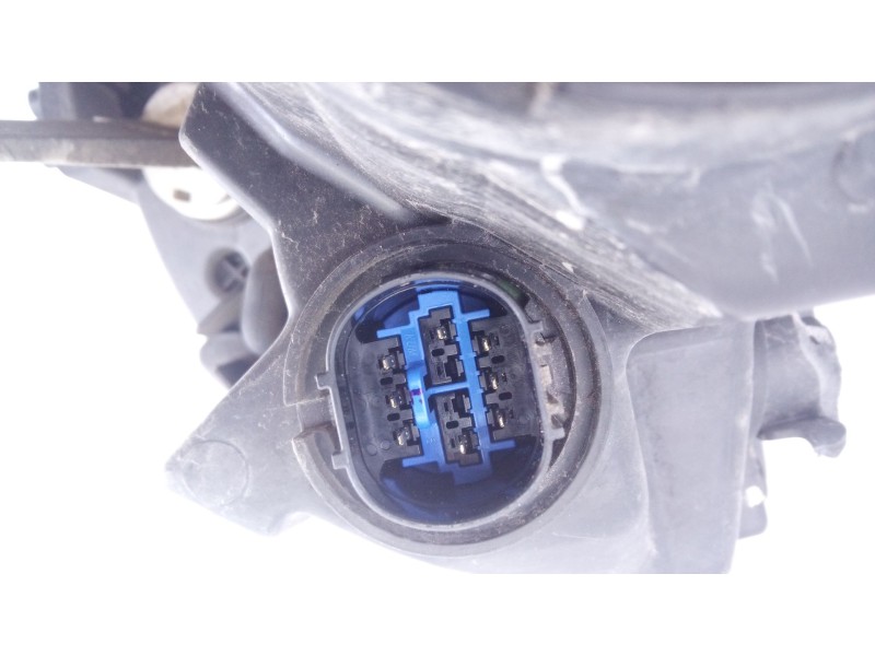 Recambio de faro izquierdo para hyundai i40 comfort referencia OEM IAM   