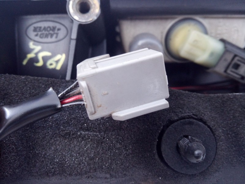 Recambio de maneta exterior porton para land rover discovery 4 tdv6 se referencia OEM IAM   