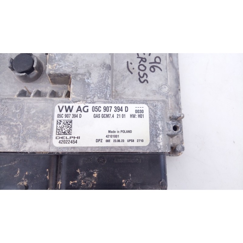 Recambio de centralita motor uce para volkswagen t-cross (c11, d31) 1.0 tsi referencia OEM IAM 05C907394D 42022454 