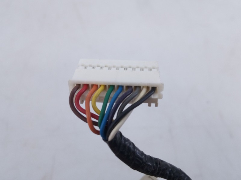 Recambio de mando limpia para volvo xc70 kinetic referencia OEM IAM 31264171  