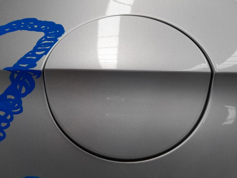 Recambio de tapa exterior combustible para volkswagen passat cc passat cc referencia OEM IAM   