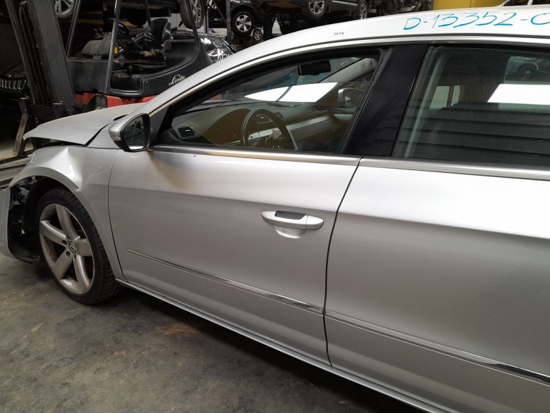 Recambio de puerta delantera izquierda para volkswagen passat cc passat cc referencia OEM IAM   