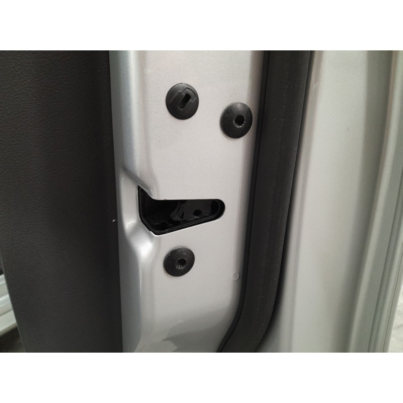 Recambio de cerradura puerta delantera derecha para volkswagen passat cc passat cc referencia OEM IAM   