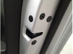 CERRADURA PUERTA TRASERA DERECHA 