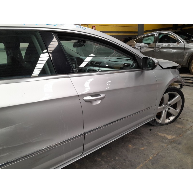 Recambio de puerta delantera derecha para volkswagen passat cc passat cc referencia OEM IAM   