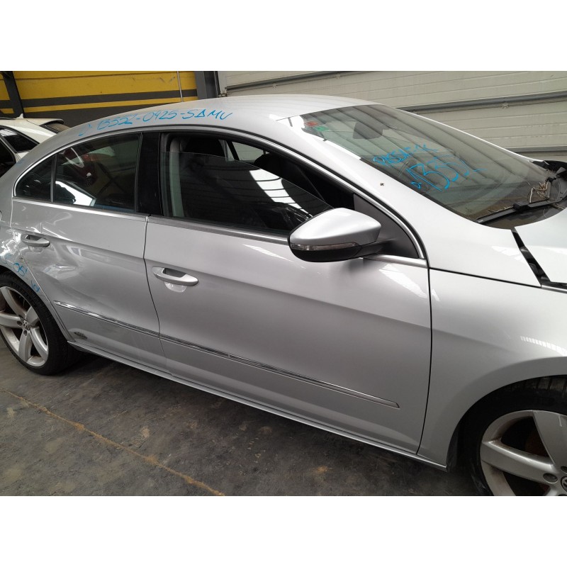 Recambio de puerta delantera derecha para volkswagen passat cc passat cc referencia OEM IAM   