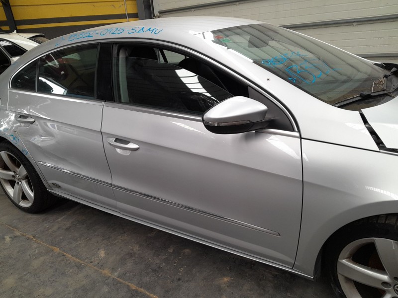 Recambio de puerta delantera derecha para volkswagen passat cc passat cc referencia OEM IAM   