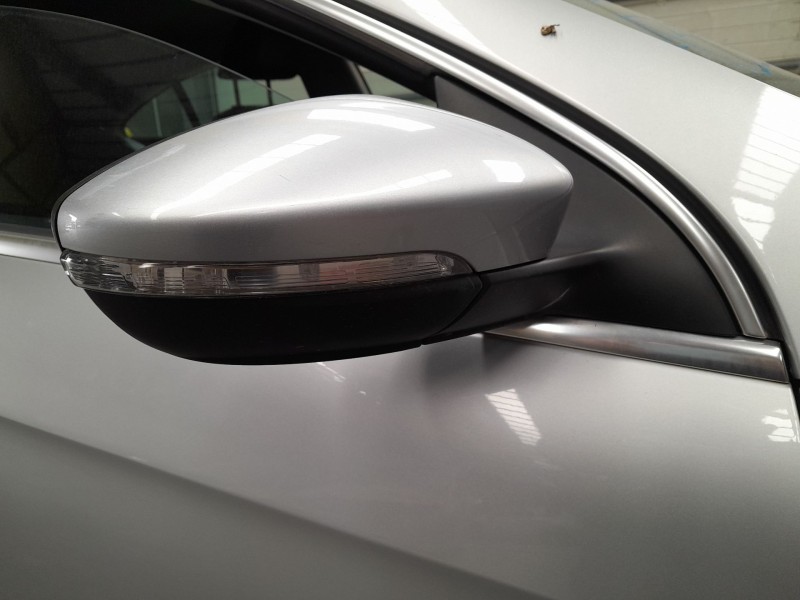 Recambio de retrovisor derecho electrico para volkswagen passat cc passat cc referencia OEM IAM   
