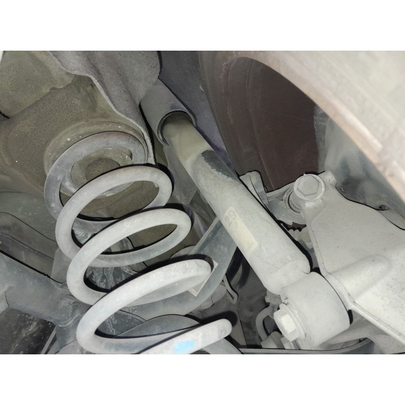 Recambio de amortiguador trasero derecho para volkswagen passat cc passat cc referencia OEM IAM   