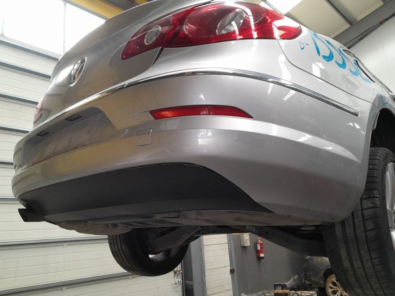Recambio de paragolpes trasero para volkswagen passat cc passat cc referencia OEM IAM   