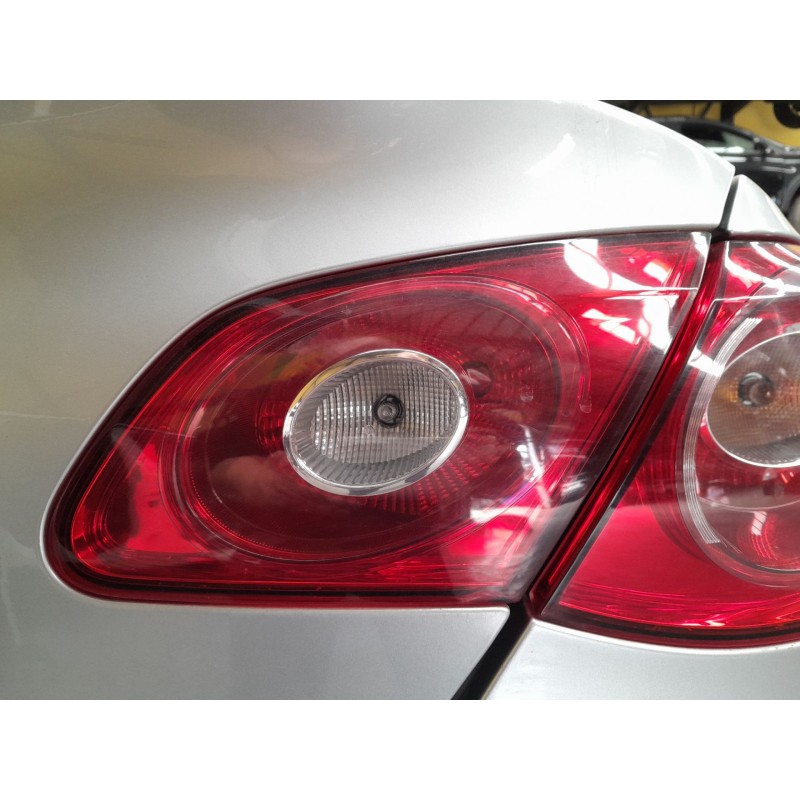 Recambio de piloto trasero derecho porton para volkswagen passat cc passat cc referencia OEM IAM   