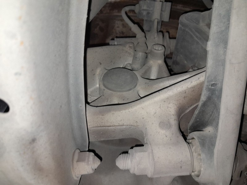 Recambio de mangueta trasera izquierda para volkswagen passat cc passat cc referencia OEM IAM   