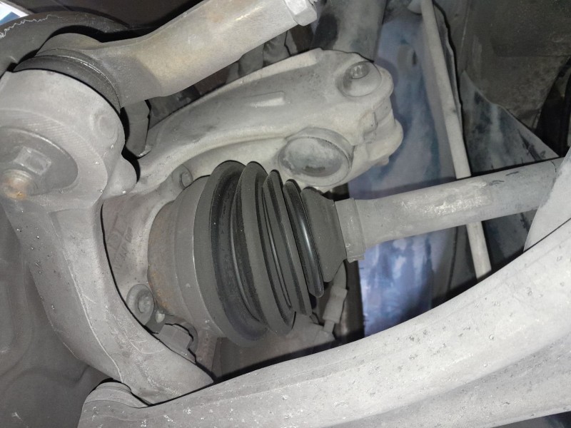 Recambio de mangueta delantera izquierda para volkswagen passat cc passat cc referencia OEM IAM   