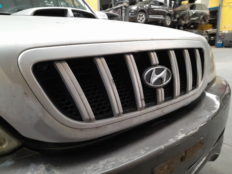 Recambio de rejilla delantera para hyundai terracan (hp) 2.9 crdi 4wd referencia OEM IAM   