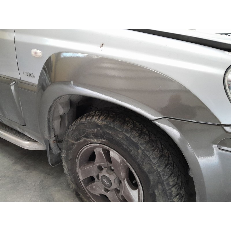 Recambio de aletin delantero derecho para hyundai terracan (hp) 2.9 crdi 4wd referencia OEM IAM   