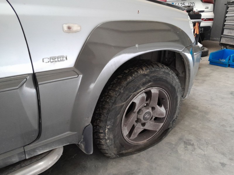 Recambio de aletin delantero derecho para hyundai terracan (hp) 2.9 crdi 4wd referencia OEM IAM   