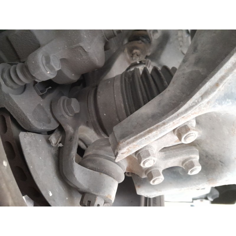 Recambio de mangueta delantera izquierda para hyundai terracan (hp) 2.9 crdi 4wd referencia OEM IAM   