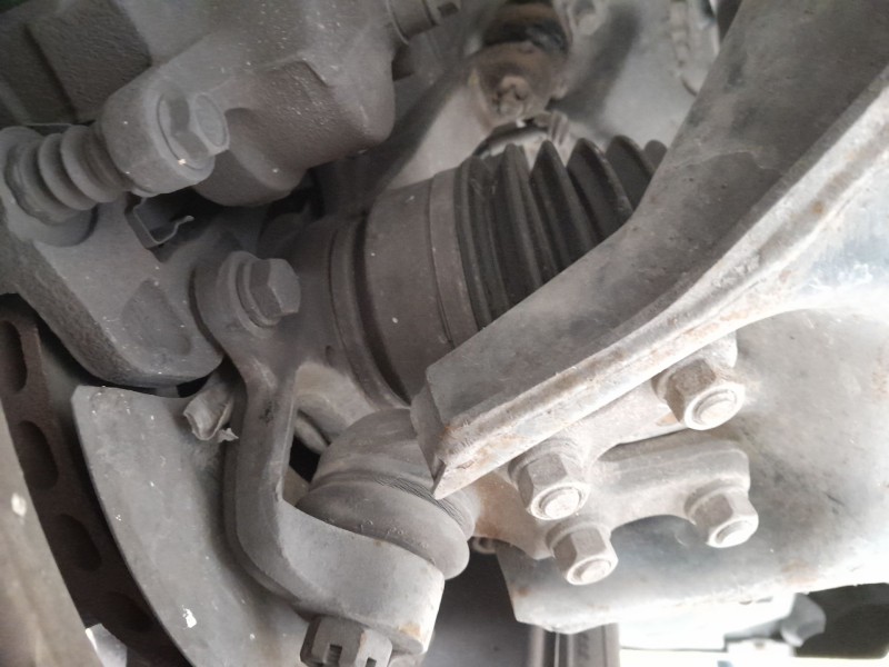 Recambio de mangueta delantera izquierda para hyundai terracan (hp) 2.9 crdi 4wd referencia OEM IAM   