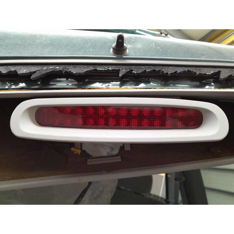 Recambio de luz central de freno para hyundai terracan (hp) 2.9 crdi 4wd referencia OEM IAM   