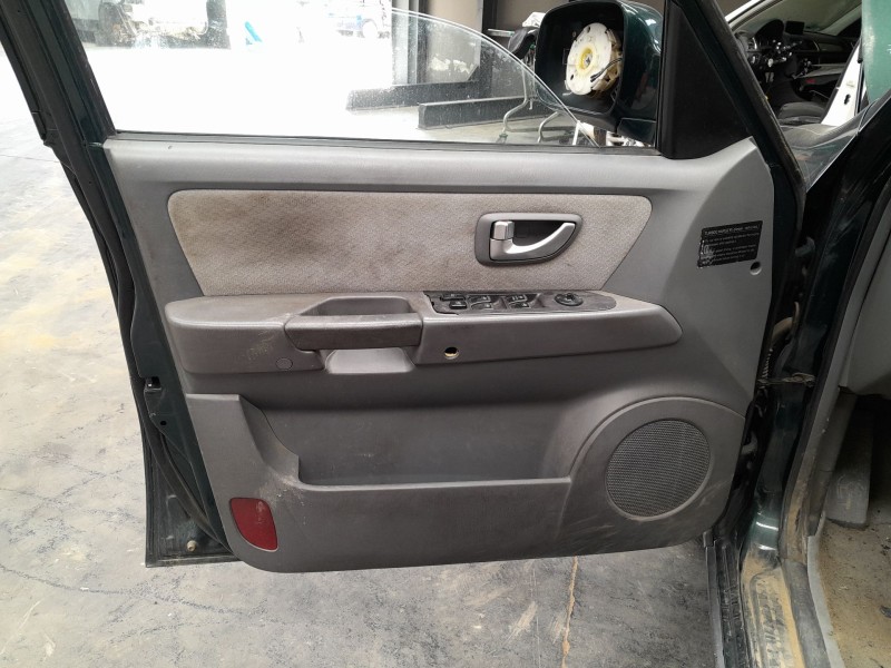Recambio de guarnecido puerta delantera izquierda para hyundai terracan (hp) 2.9 crdi 4wd referencia OEM IAM   