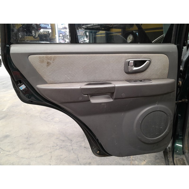 Recambio de guarnecido puerta trasera izquierda para hyundai terracan (hp) 2.9 crdi 4wd referencia OEM IAM   
