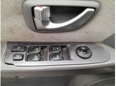 Recambio de mando elevalunas delantero izquierdo para hyundai terracan (hp) 2.9 crdi 4wd referencia OEM IAM   