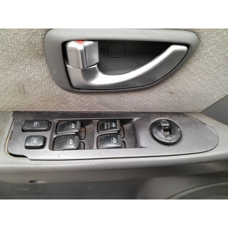 Recambio de mando elevalunas delantero izquierdo para hyundai terracan (hp) 2.9 crdi 4wd referencia OEM IAM   