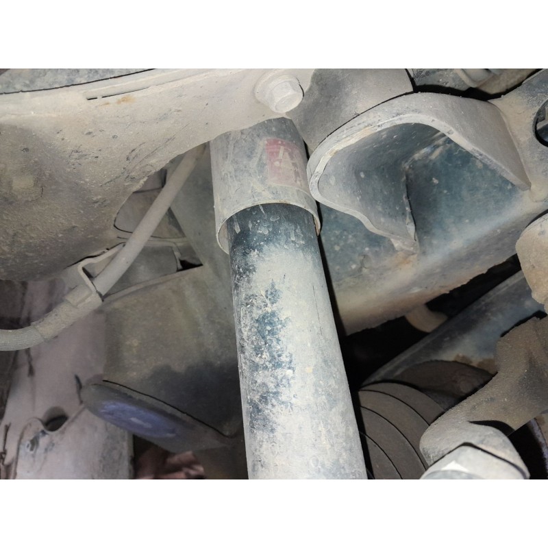 Recambio de amortiguador delantero derecho para hyundai terracan (hp) 2.9 crdi 4wd referencia OEM IAM   
