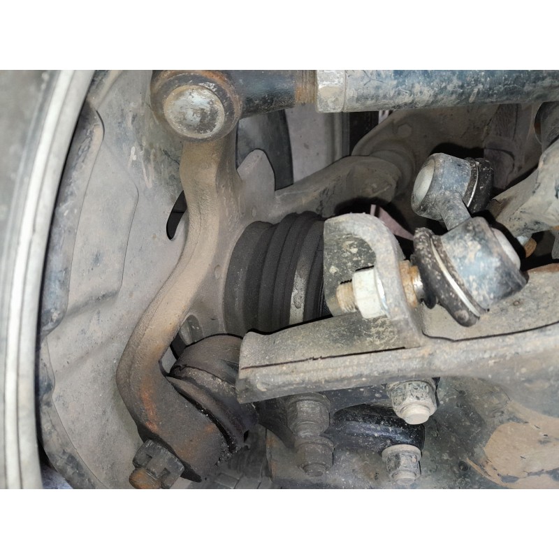 Recambio de mangueta delantera derecha para hyundai terracan (hp) 2.9 crdi 4wd referencia OEM IAM   