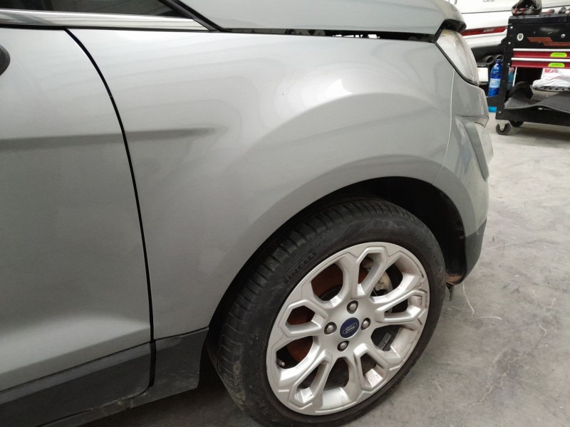 Recambio de aleta delantera derecha para ford ecosport 1.0 ecoboost referencia OEM IAM   